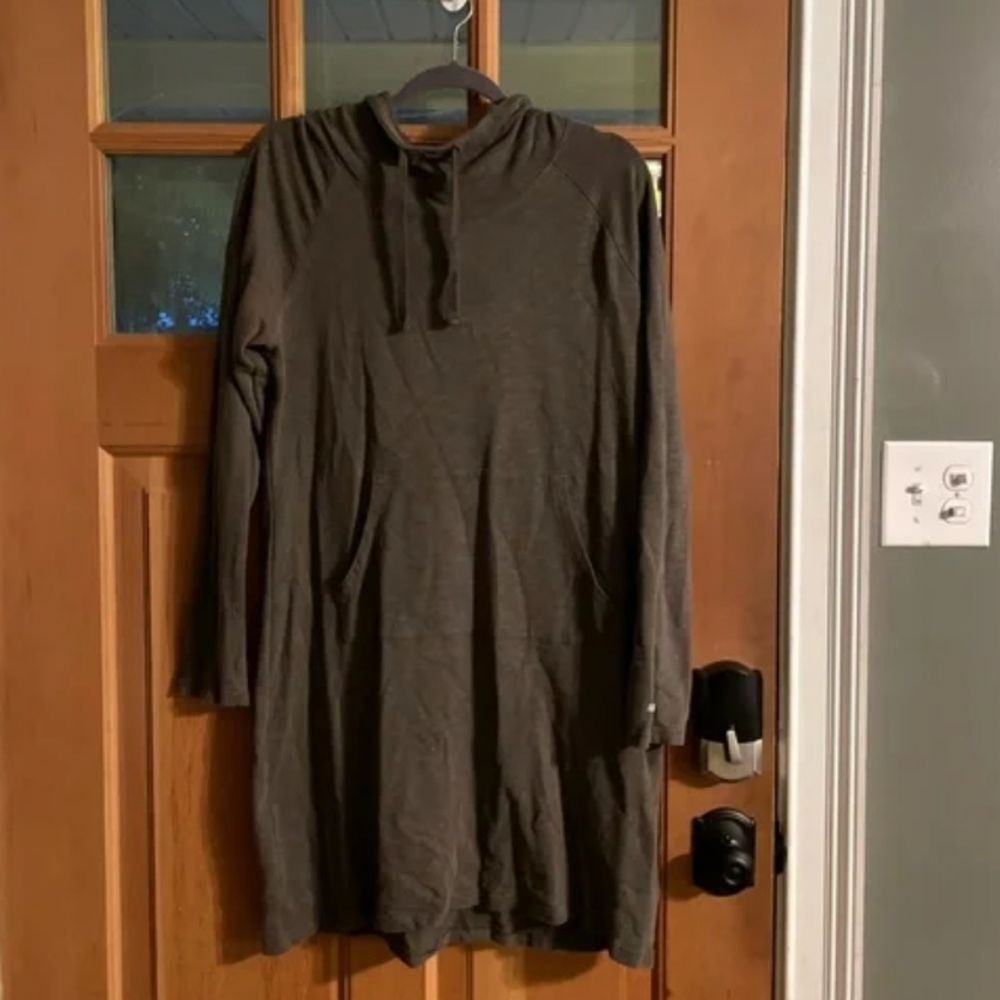 Columbia hooded dress